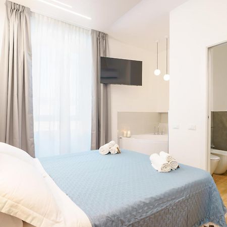 קליארי Aqua Comfort Rooms - Eja Sardinia מראה חיצוני תמונה