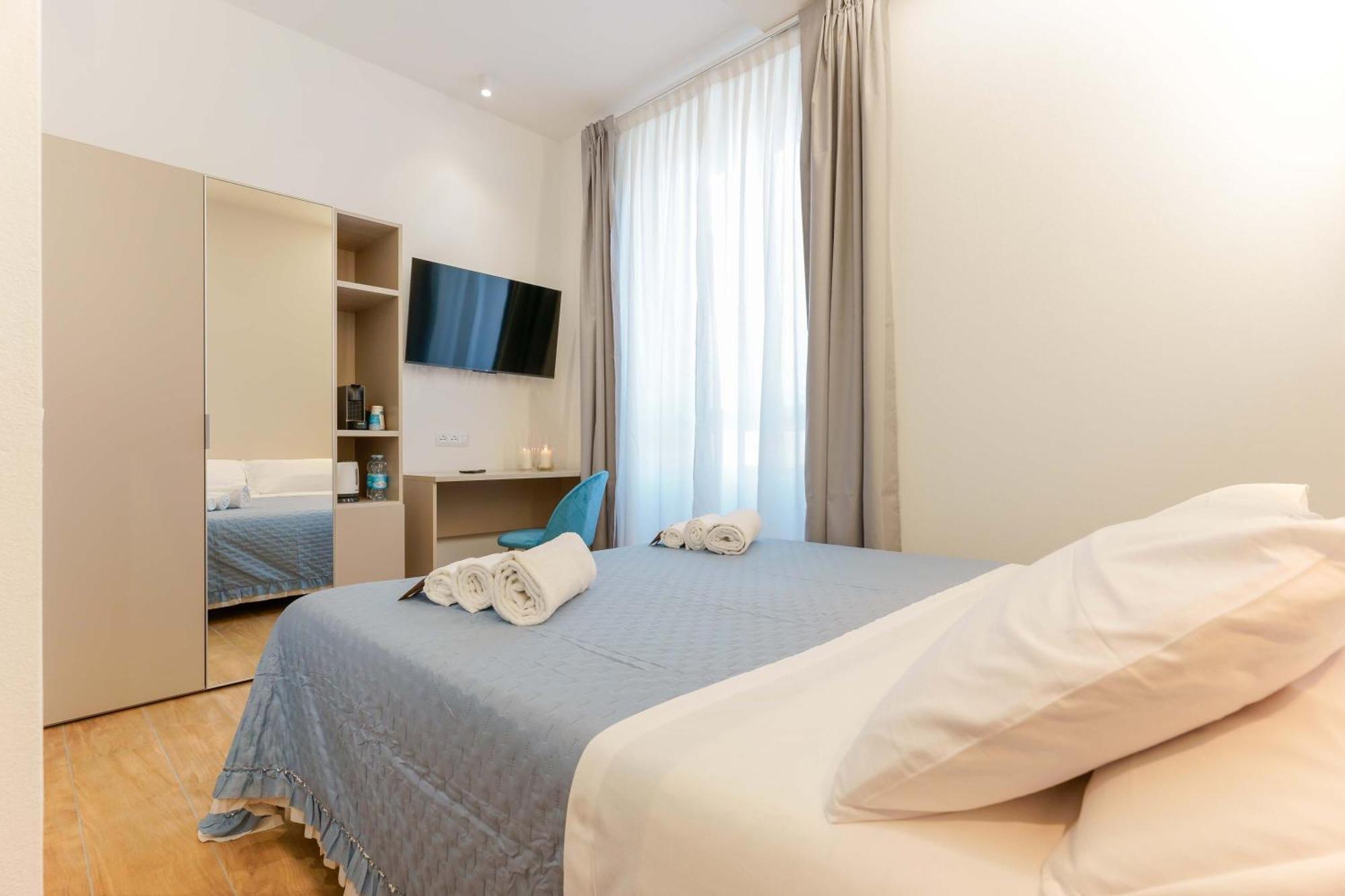 קליארי Aqua Comfort Rooms - Eja Sardinia מראה חיצוני תמונה