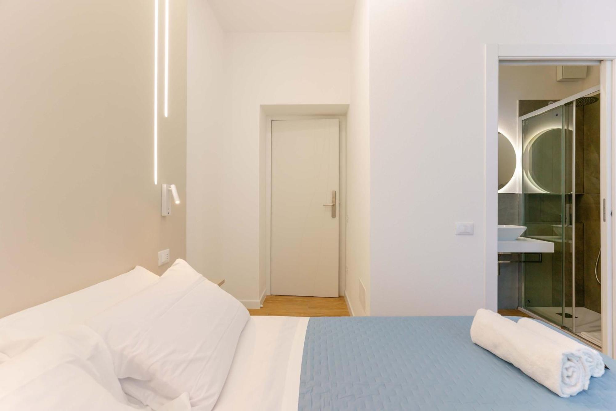 קליארי Aqua Comfort Rooms - Eja Sardinia מראה חיצוני תמונה