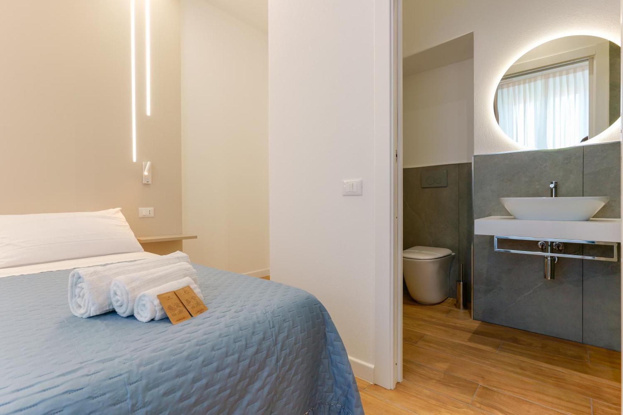 קליארי Aqua Comfort Rooms - Eja Sardinia מראה חיצוני תמונה