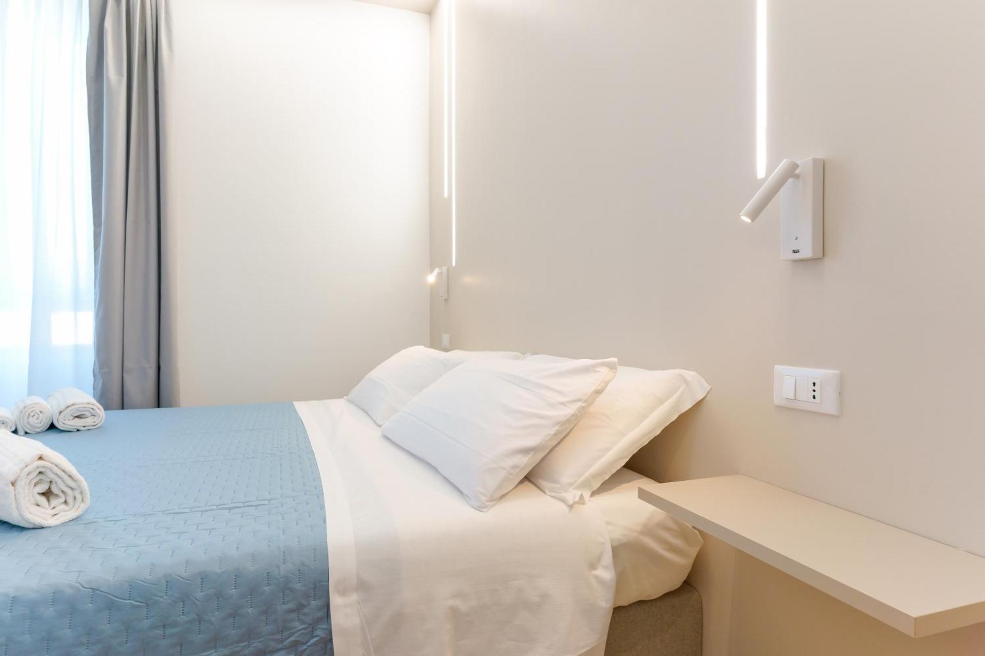 קליארי Aqua Comfort Rooms - Eja Sardinia מראה חיצוני תמונה